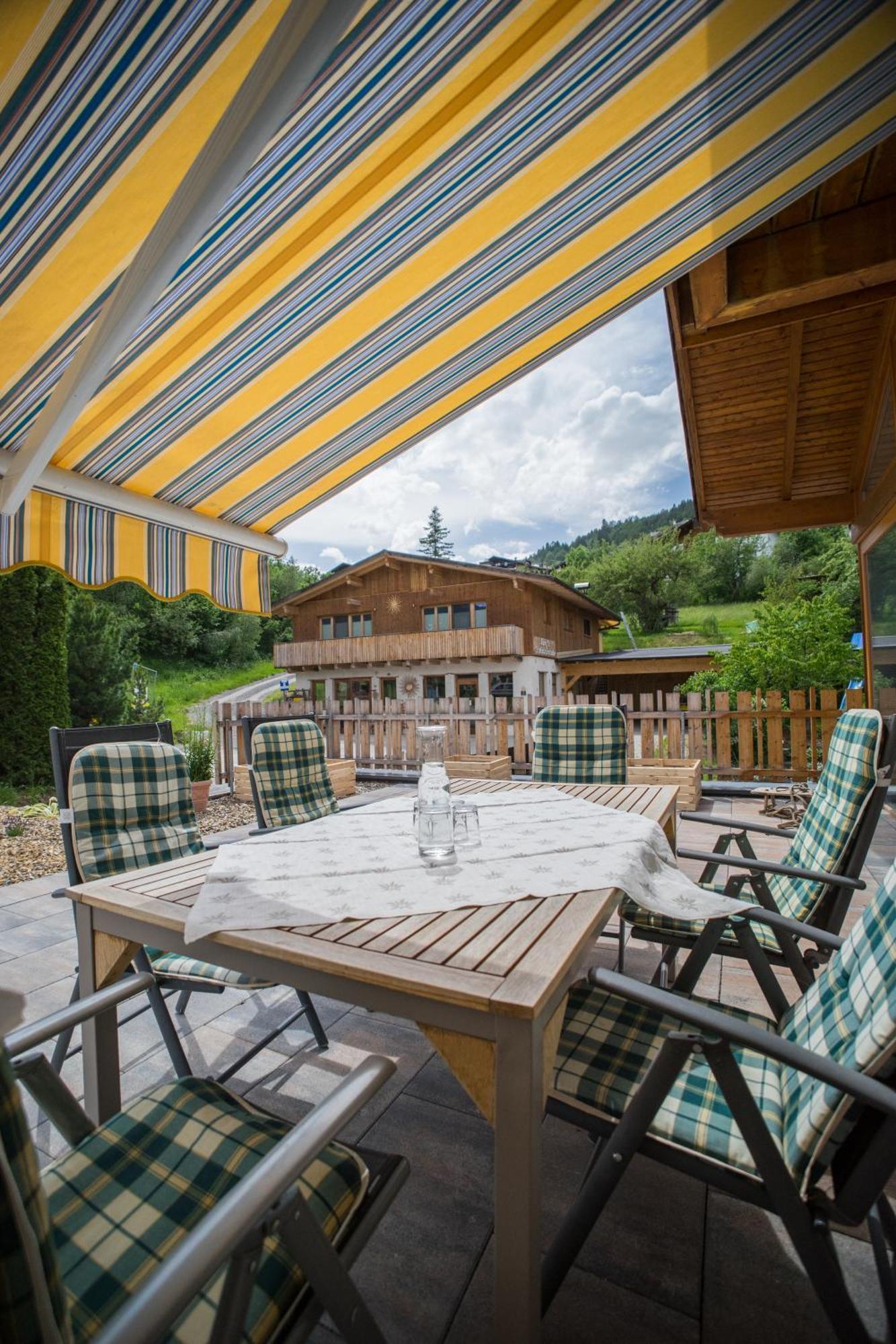 Alpenzeit Villa Ladis Buitenkant foto